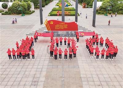 聪明机智,尽在扶摇:在去穹苍之后,阮经天饰演的长孙无极为什么要把扶摇藏起来呢?!